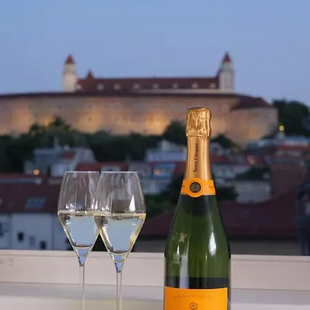 Lublusipat * Bratislava